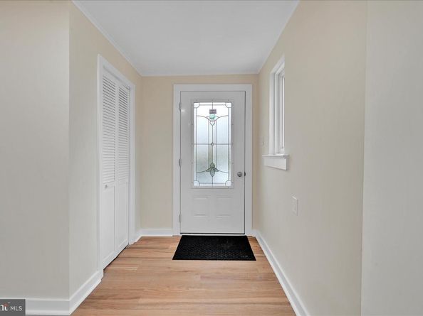 1135 Grovania Avenue, Abington PA 19001