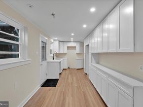 1135 Grovania Avenue, Abington PA 19001