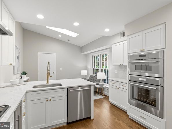 3930 Highwood Court NW, Washington DC 20007