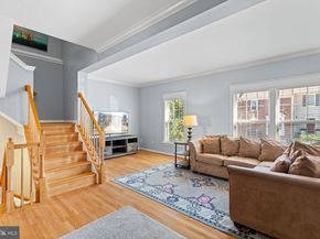 47464 Sharpskin Island Square, Sterling VA 20165
