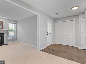 47464 Sharpskin Island Square, Sterling VA 20165