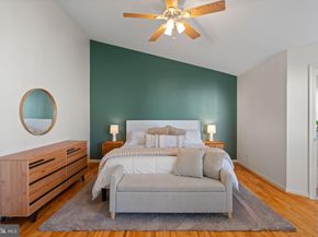 47464 Sharpskin Island Square, Sterling VA 20165