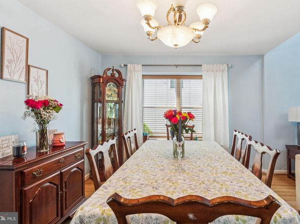 508 Laura Lane, Philadelphia PA 19116