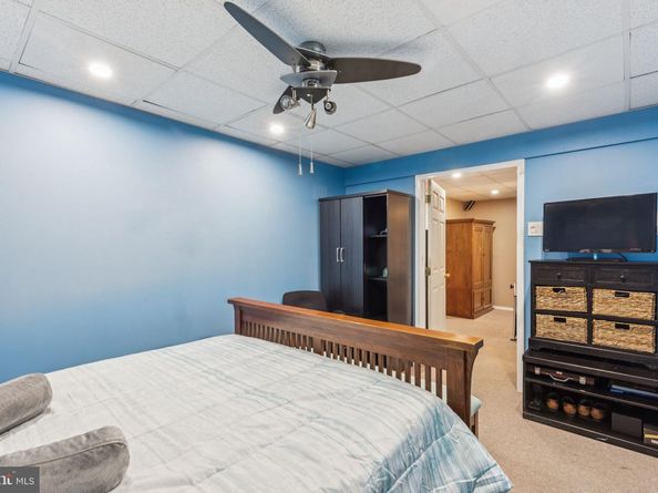 508 Laura Lane, Philadelphia PA 19116