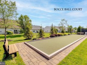 719 S Settlers Circle, Warrington PA 18976