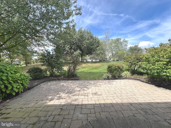 719 S Settlers Circle, Warrington PA 18976