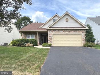 719 S Settlers Circle