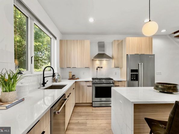 441 E Wildey Street, Philadelphia PA 19125