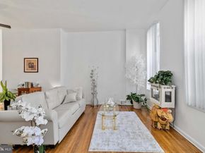 1202 Mount Vernon Street, Philadelphia PA 19123