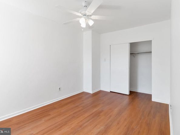 1202 Mount Vernon Street, Philadelphia PA 19123
