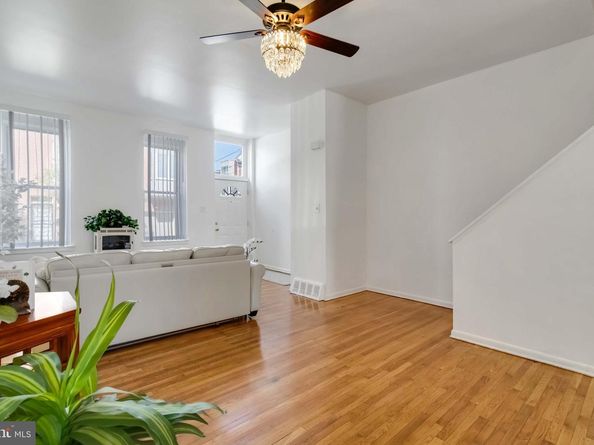 1202 Mount Vernon Street, Philadelphia PA 19123
