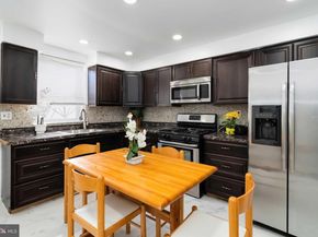 1202 Mount Vernon Street, Philadelphia PA 19123