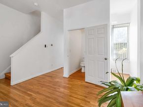 1202 Mount Vernon Street, Philadelphia PA 19123