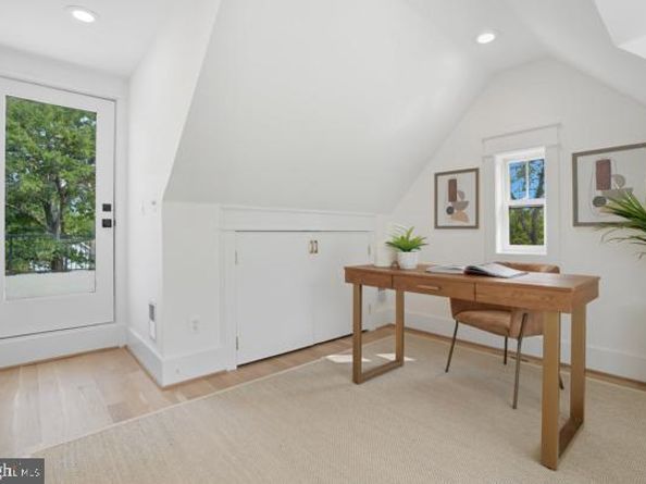 2105 Commonwealth Avenue, Alexandria VA 22301