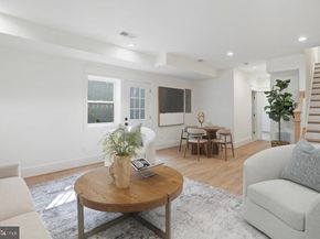 2105 Commonwealth Avenue, Alexandria VA 22301