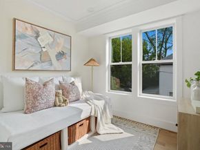 2105 Commonwealth Avenue, Alexandria VA 22301