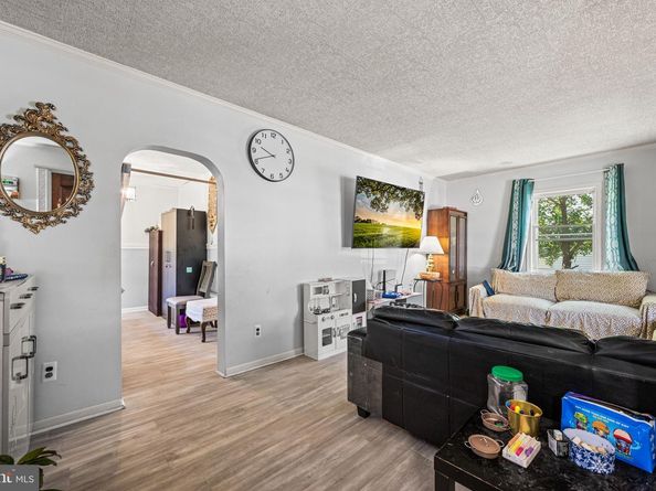 4400 School Lane, Drexel Hill PA 19026