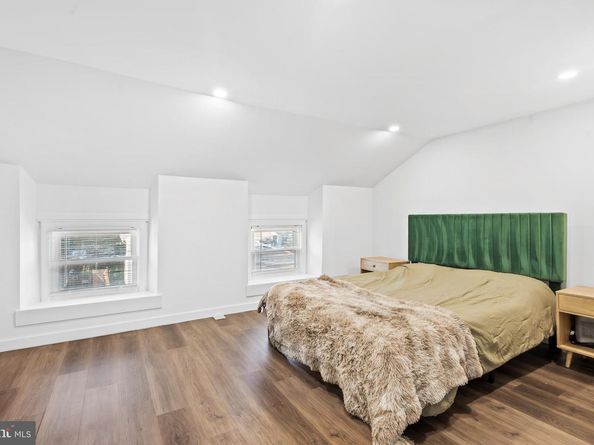 481 Conarroe Street, Philadelphia PA 19128
