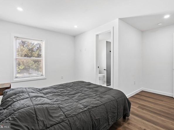 481 Conarroe Street, Philadelphia PA 19128