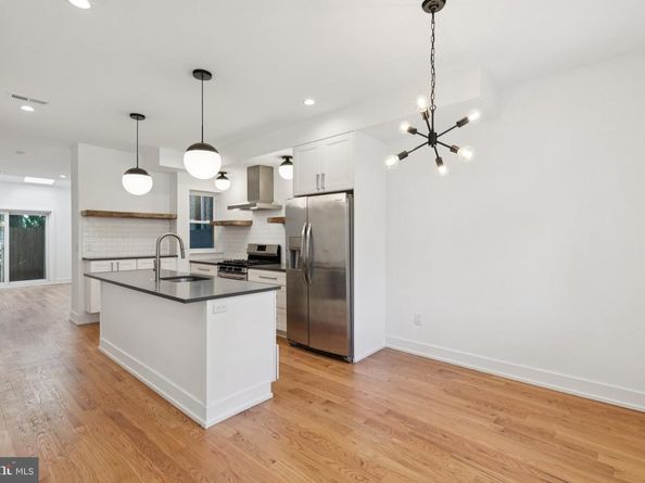 3832 Pennsgrove Street, Philadelphia PA 19104
