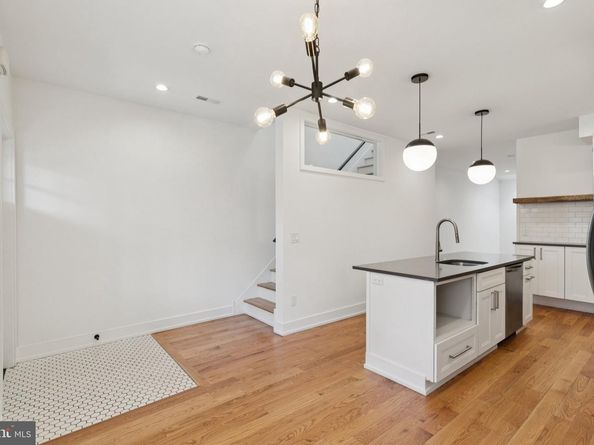 3832 Pennsgrove Street, Philadelphia PA 19104