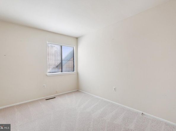 2343 Glade Bank Way, Reston VA 20191