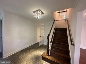 10030 Glencroft Court, Vienna VA 22181