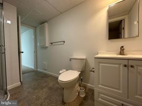 10030 Glencroft Court, Vienna VA 22181