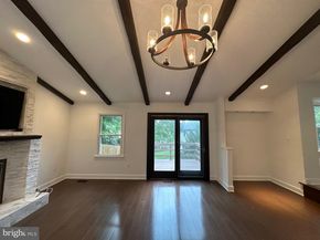 10030 Glencroft Court, Vienna VA 22181