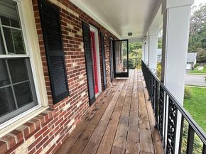 10030 Glencroft Court, Vienna VA 22181