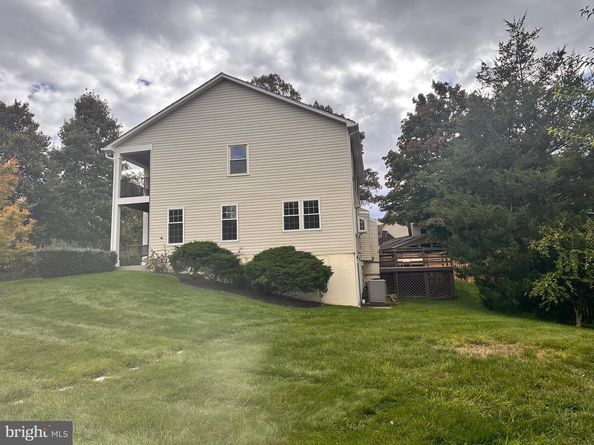 10030 Glencroft Court, Vienna VA 22181