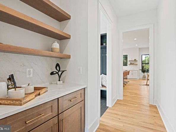 507 Kramer Drive SE, Vienna VA 22180