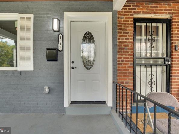 1517 Downing Street NE, Washington DC 20018