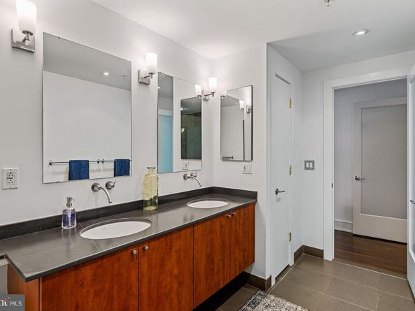 225 Race Street 400, Philadelphia PA 19106