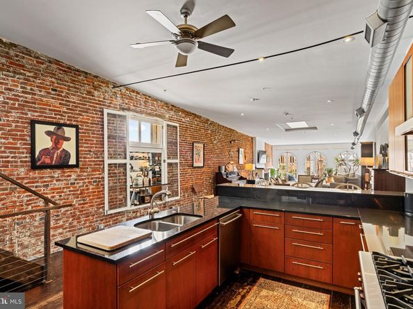 225 Race Street 400, Philadelphia PA 19106