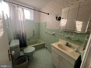 7703 Brous Avenue, Philadelphia PA 19152