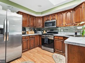 3033 Richmond Street, Philadelphia PA 19134