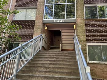 2901 Charing Cross Road
