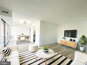 2901 Charing Cross Road 12/8, Falls Church VA 22042