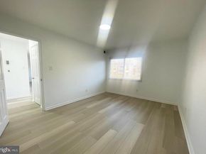 2901 Charing Cross Road 12/8, Falls Church VA 22042