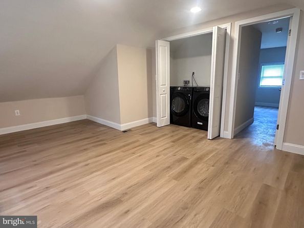 9328 Academy Road, Philadelphia PA 19114