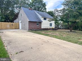 9328 Academy Road, Philadelphia PA 19114