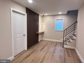 9328 Academy Road, Philadelphia PA 19114