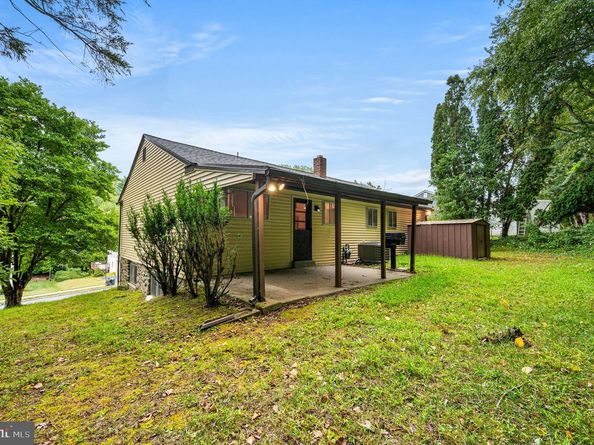 333 Golf Hills Road, Havertown PA 19083