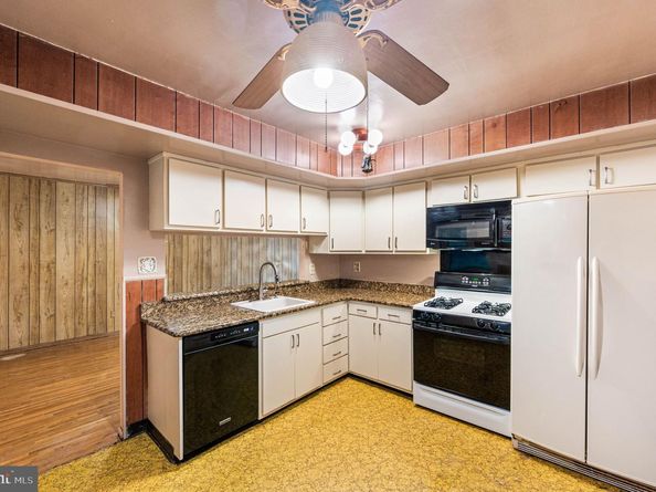 333 Golf Hills Road, Havertown PA 19083