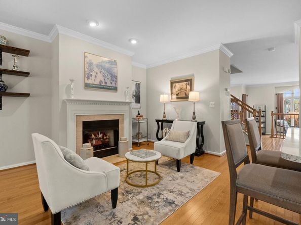 5255 Morning Mist Lane, Alexandria VA 22312