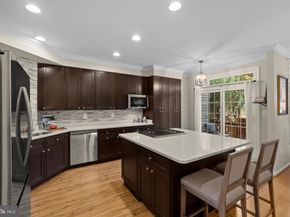 5255 Morning Mist Lane, Alexandria VA 22312