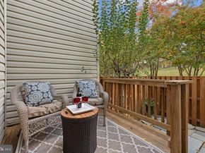 5255 Morning Mist Lane, Alexandria VA 22312