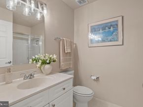 5255 Morning Mist Lane, Alexandria VA 22312