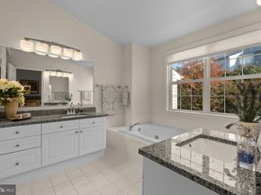 5255 Morning Mist Lane, Alexandria VA 22312